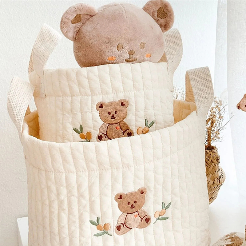 かわいいクマの刺繍が施されたベビーバッグ,おむつオーガナイザ - Diaper Bag Backpack のレビューと価格