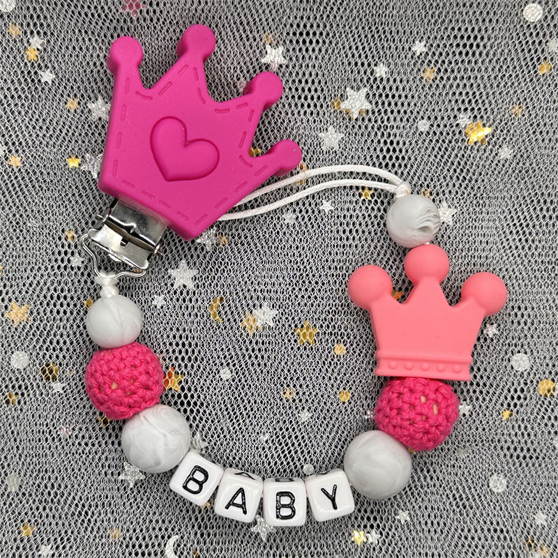 赤ちゃんのためのパーソナライズされた木製のおしゃぶりチェーン - Baby Products Discount のレビューと価格